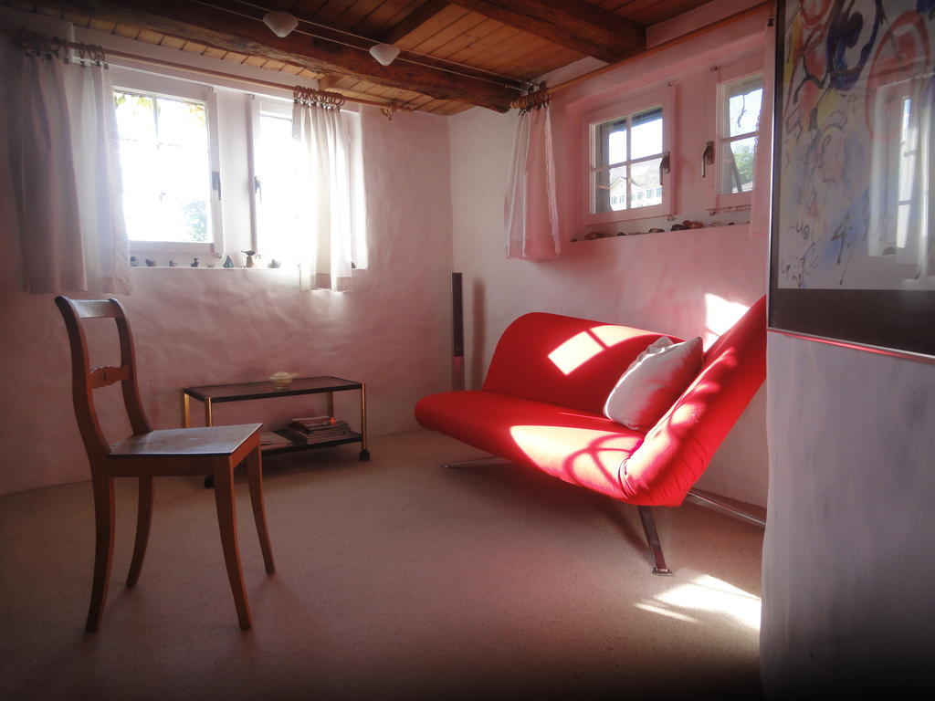 Laufen-Uhwiesen Guesthouse Les Mignardises מראה חיצוני תמונה